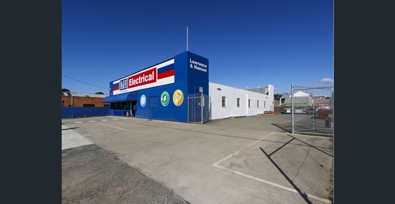 22-28 Bond Street Sale VIC 3850 - Image 2