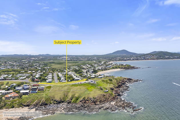 Click to view all images 4-6 Cathne Street Cooee Bay QLD 4703 - Image 5