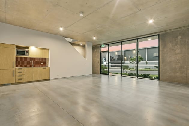 4/31 Ellison Geebung QLD 4034 - Image 2