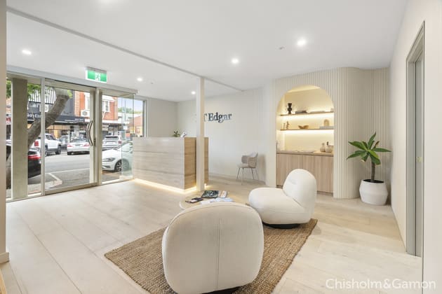 Click to view all images 1 & 6/89 Ormond Road Elwood VIC 3184 - Image 4