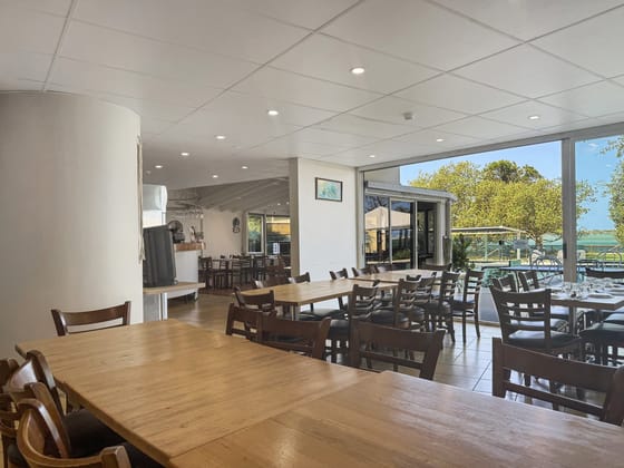 4/49 Landsborough Parade Golden Beach QLD 4551 - Image 4