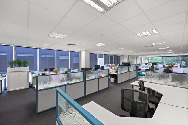 19 Shierlaw Avenue Canterbury VIC 3126 - Image 5