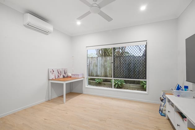 18 Savannah Street Redcliffe QLD 4020 - Image 5