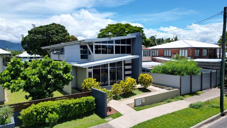 213 Draper Street Parramatta Park QLD 4870 - Image 2