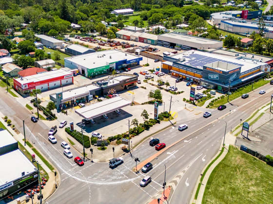 Click to view all images 7-Eleven & Oporto, 357 Brisbane Street West Ipswich QLD 4305 - Image 4
