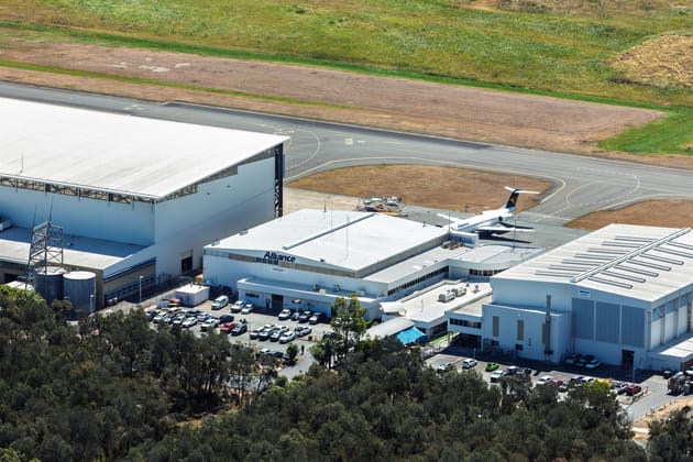 Click to view all images 65-73 & 81 Pandanus Avenue Brisbane Airport QLD 4008 - Image 2