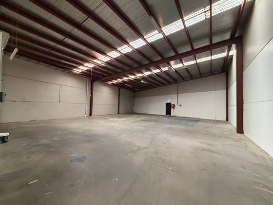 Click to view all images 2/53 Rushdale Street Knoxfield VIC 3180 - Image 3