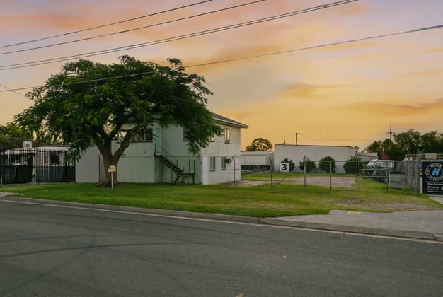 3 & 5 Huntington Street Clontarf QLD 4019 - Image 3