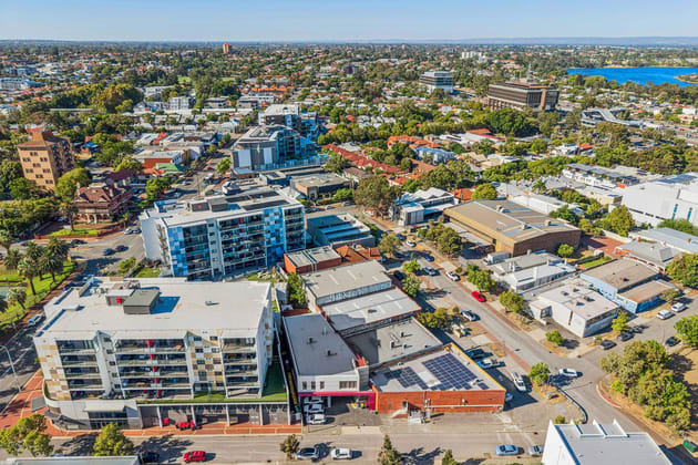 Click to view all images 8 Coolgardie Terrace Perth WA 6000 - Image 2