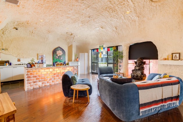 5/21 Smith Street Mooloolaba QLD 4557 - Image 5