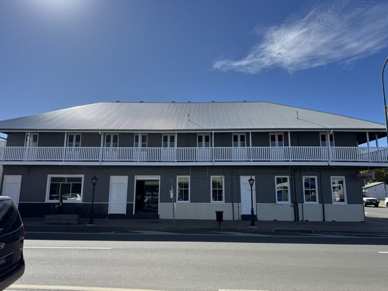 Click to view all images 112 Patrick Street Laidley QLD 4341 - Image 1