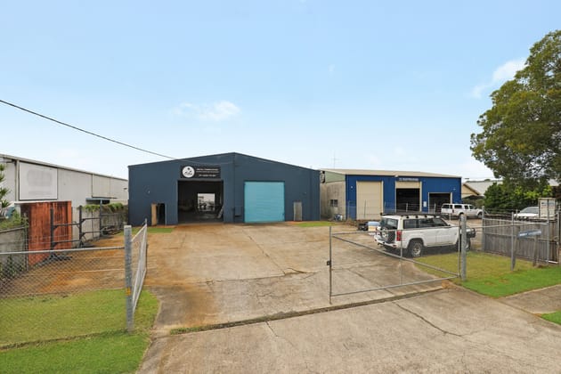 Click to view all images 11 Latcham Drive Caloundra West QLD 4551 - Image 5