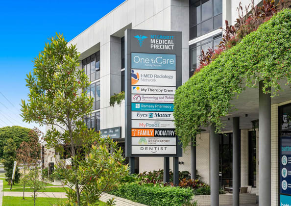 301-309/1808 Logan Road Upper Mount Gravatt QLD 4122 - Image 4