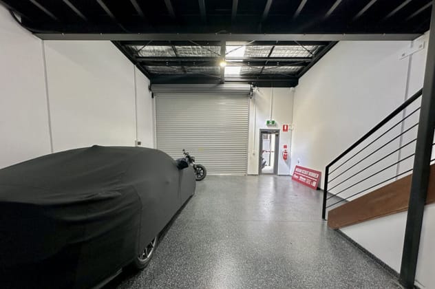 Click to view all images 5/29A Margaret Street Southport QLD 4215 - Image 5