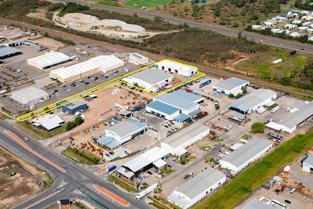 688 Ingham Road Mount Louisa QLD 4814 - Image 1