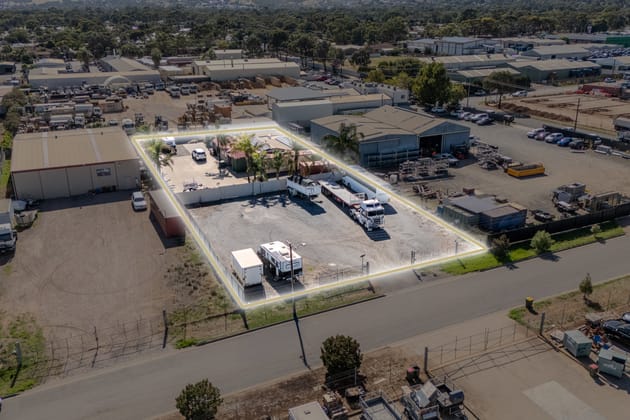 Click to view all images 14 Lolands Road Salisbury Plain SA 5109 - Image 1