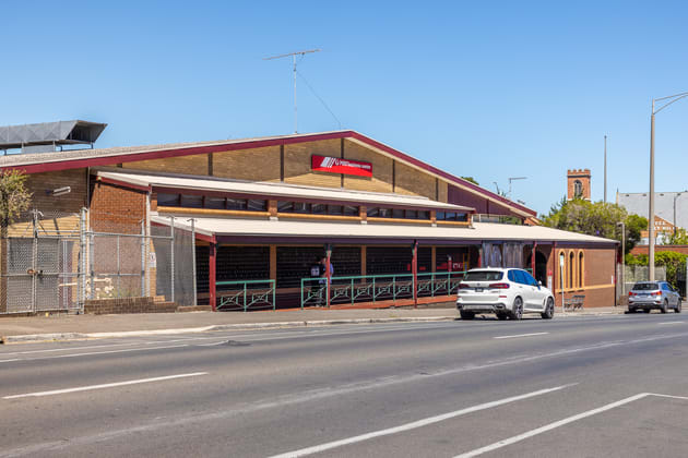 Click to view all images 26-36 Humffray Street North Bakery Hill VIC 3350 - Image 3