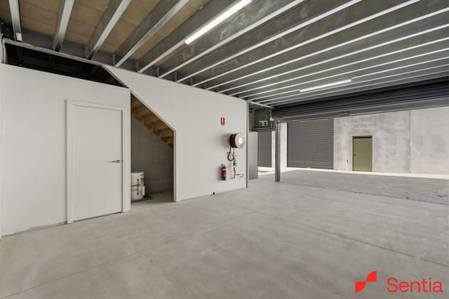 Click to view all images 44/23 Paspaley Street Hume ACT 2620 - Image 3