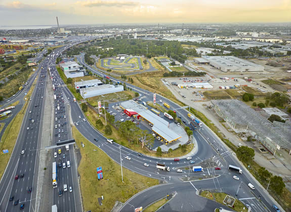 62 Cook Street Port Melbourne VIC 3207 - Image 3