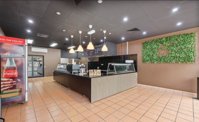 Shop 2/191-195 Hull Road Mooroolbark VIC 3138 - Image 4