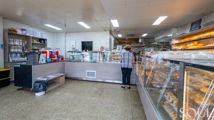 6 Probert Avenue Griffith NSW 2680 - Image 4