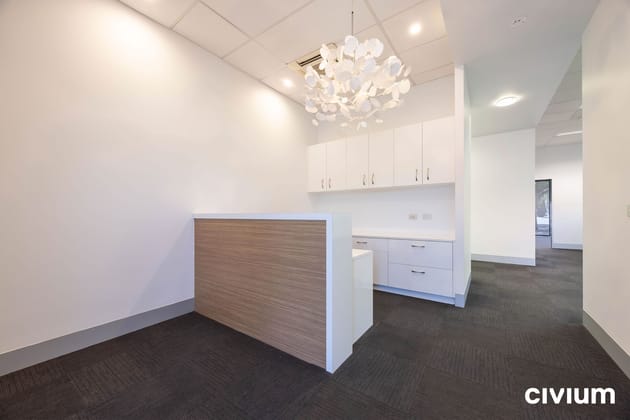 Unit 169/50 Eyre Street Kingston ACT 2604 - Image 2