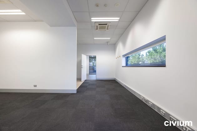 Unit 169/50 Eyre Street Kingston ACT 2604 - Image 4