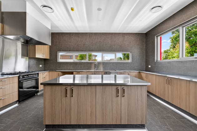 37 Eleanor Drive Glenfield NSW 2167 - Image 5