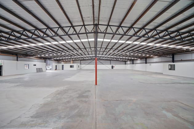 Click to view all images 2A & 2B/1001 Mountain Highway Boronia VIC 3155 - Image 5