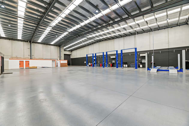 Unit 1/2 Southeast Boulevard Pakenham VIC 3810 - Image 3