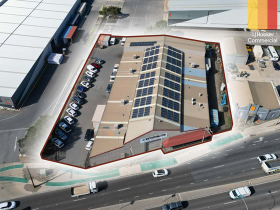 18 Francis Street Port Adelaide SA 5015 - Image 1