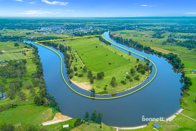 Click to view all images 190 Hall Street Pitt Town NSW 2756 - Image 2