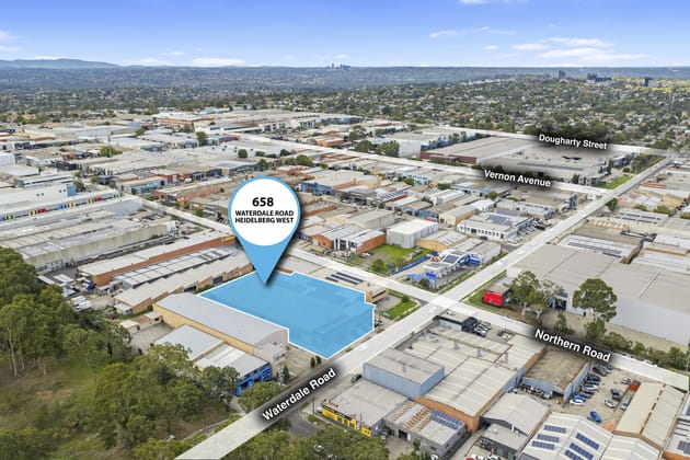 Click to view all images 658 Waterdale Road Heidelberg West VIC 3081 - Image 4