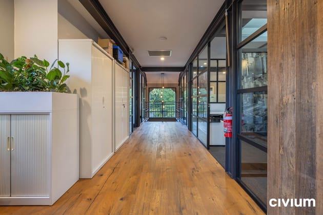Click to view all images 23 Murray Crescent Griffith ACT 2603 - Image 2