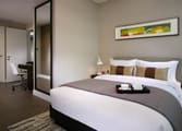 Hotel Business in Carlton