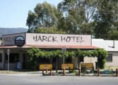 Hotel Business in Yarck