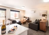 Hotel Business in Melbourne
