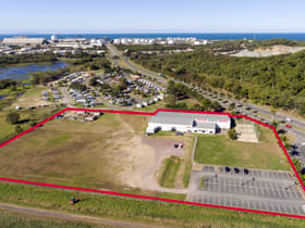 Factory, Warehouse & Industrial commercial property for lease at 225 Harbour Road Mackay QLD 4740