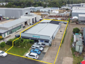 Factory, Warehouse & Industrial commercial property for sale at 19 Benronalds Street Seventeen Mile Rocks QLD 4073