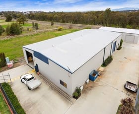 Factory, Warehouse & Industrial commercial property leased at 2 & 3/18 Annette Lavington NSW 2641