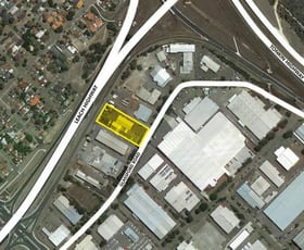 Factory, Warehouse & Industrial commercial property leased at 17 Glassford Road Kewdale WA 6105