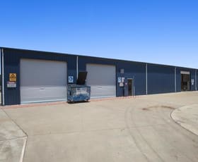 Showrooms / Bulky Goods commercial property leased at 4 Featherstone St Parkhurst QLD 4702
