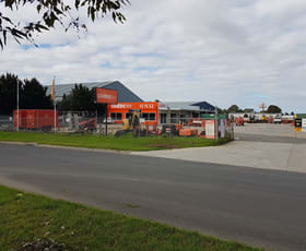 Factory, Warehouse & Industrial commercial property leased at 70-72 Princes Highway Sale VIC 3850