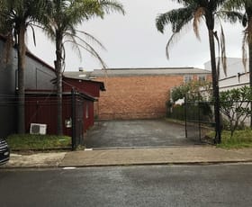 Showrooms / Bulky Goods commercial property leased at 1 Erith Street Botany NSW 2019