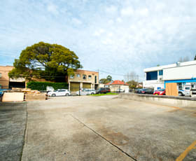 Showrooms / Bulky Goods commercial property leased at 1553-1555 Botany Road Botany NSW 2019