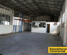 Factory, Warehouse & Industrial commercial property leased at 39 Railway Parade Rocklea QLD 4106