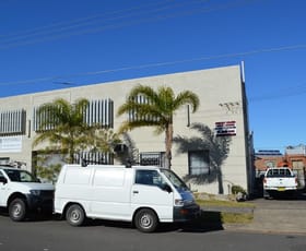 Showrooms / Bulky Goods commercial property leased at Ground/72 Planthurst Road Carlton NSW 2218