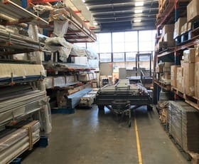 Showrooms / Bulky Goods commercial property leased at 2/1-7 Canterbury Road Braeside VIC 3195