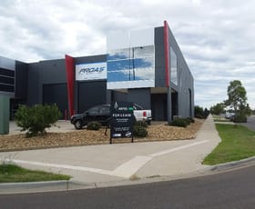 Showrooms / Bulky Goods commercial property leased at 5/82 Eucumbene Drive Ravenhall VIC 3023