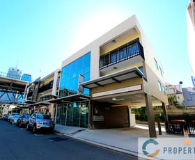 Medical / Consulting commercial property leased at 22 Baildon Street Kangaroo Point QLD 4169